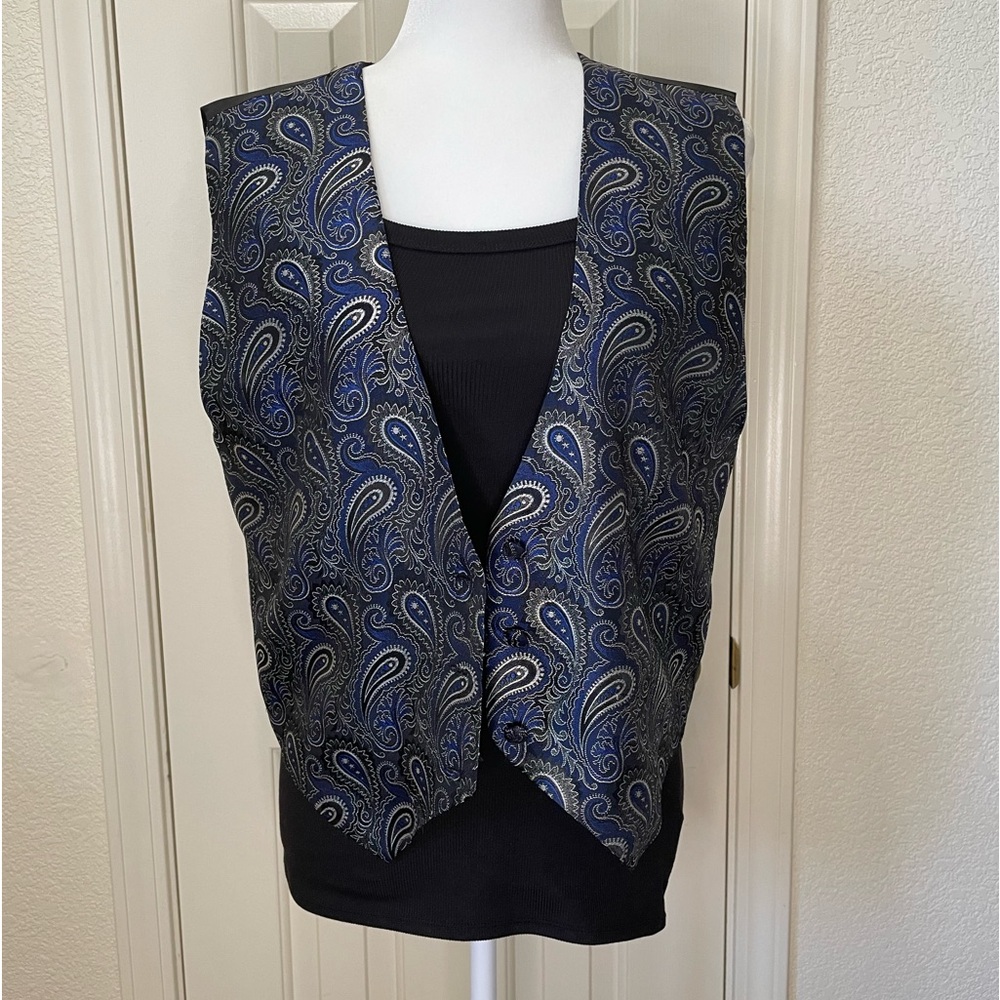 L.A. DESIGN GROUP Vest Vintage Paisley